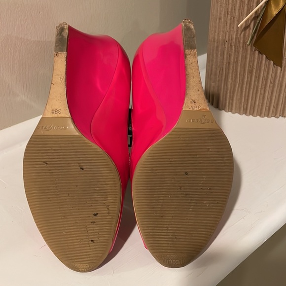 Jimmy Choo Hot Pink Wedge 38.5 - Picture 6 of 10